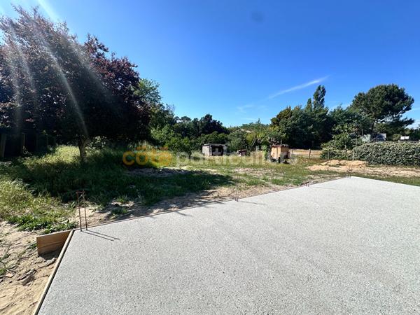 Vente
                Maison110 m² - 5 Pièces -
                    MIMIZAN (40200)