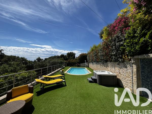 Maison à vendre 7 pièces 236 m² Cagnes-sur-Mer