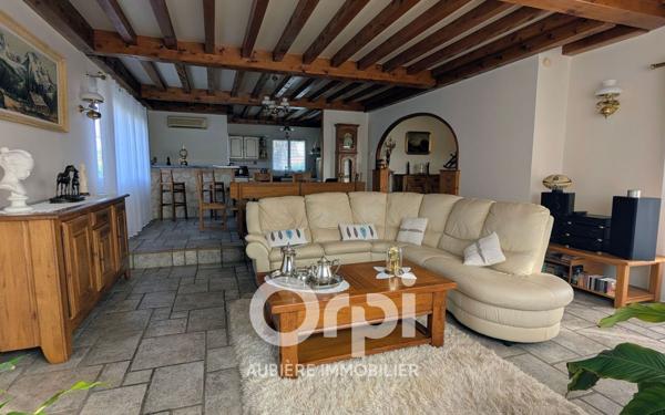 Maison à vendre    5 pièces •  Pont-du-Château