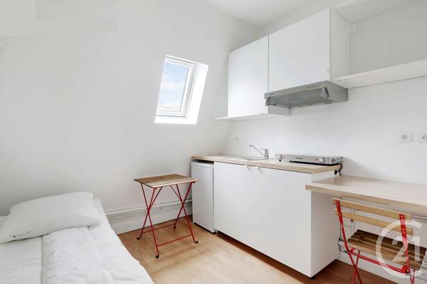 Débarras à vendre  1 pièce - 7,76 m 2   VERSAILLES  - 78