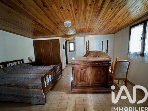 Maison à vendre 10 pièces 260 m² Mazan