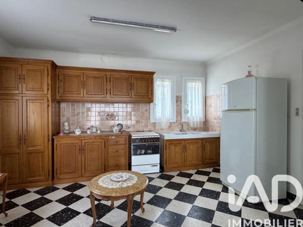 Maison à vendre 10 pièces 260 m² Mazan