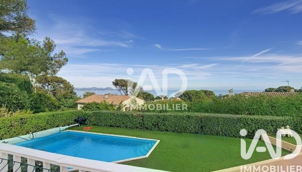 Maison à vendre 7 pièces 173 m² Roquebrune-sur-Argens