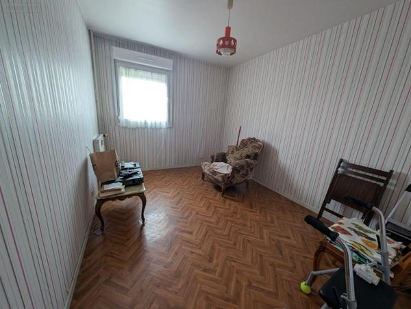 Appartement à vendre à Coudekerque-Branche dans le Nord (59210), ref : F6042   
Centre