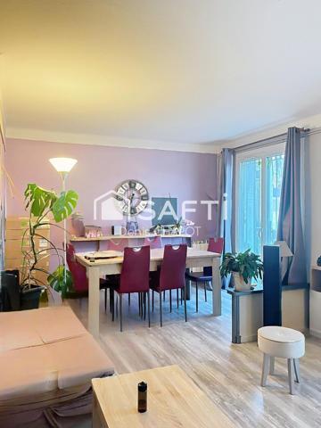 DERNIER ÉTAGE – T3 LUMINEUX AVEC BALCON – EMPLACEMENT IDÉAL