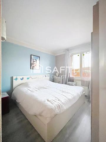 DERNIER ÉTAGE – T3 LUMINEUX AVEC BALCON – EMPLACEMENT IDÉAL