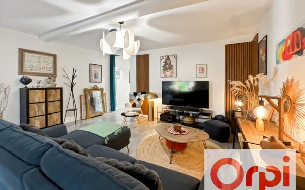 Maison à vendre    4 pièces •  Grenade