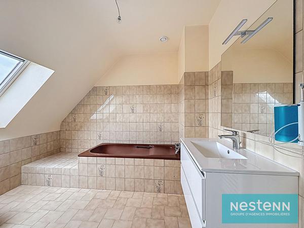 Maison Plaintel, 4 chambres, sous sol total, 1000 m² de terrain