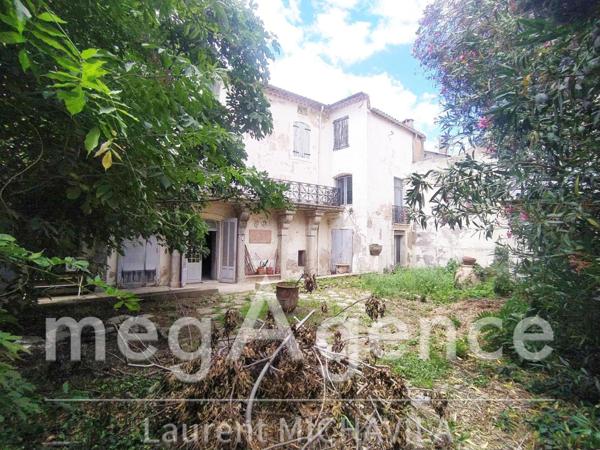 Maison à VILLENEUVE-LES-BEZIERS, 34420 - 13 pièces 300m²