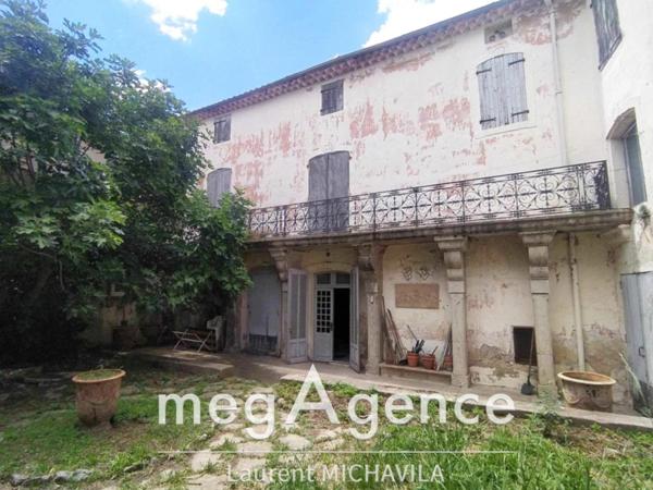 Maison à VILLENEUVE-LES-BEZIERS, 34420 - 13 pièces 300m²