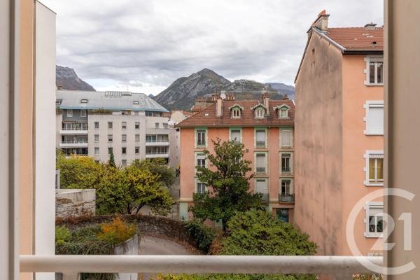 Appartement T3 à vendre  3 pièces - 44,63 m 2   GRENOBLE  - 38