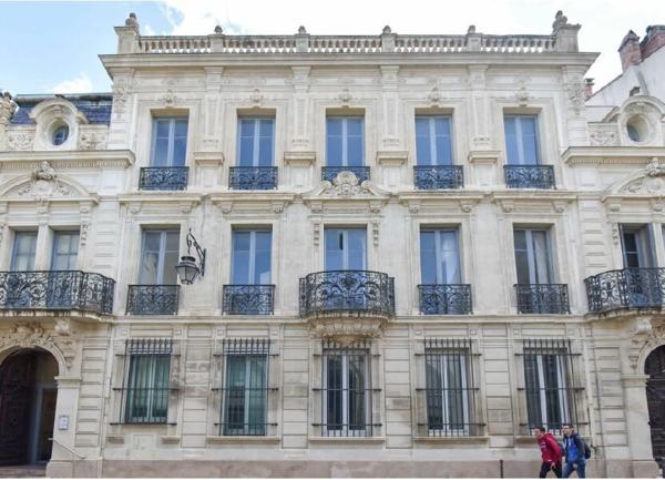 Appartement à vendre  4 pièces • 98,50 m2 Avignon