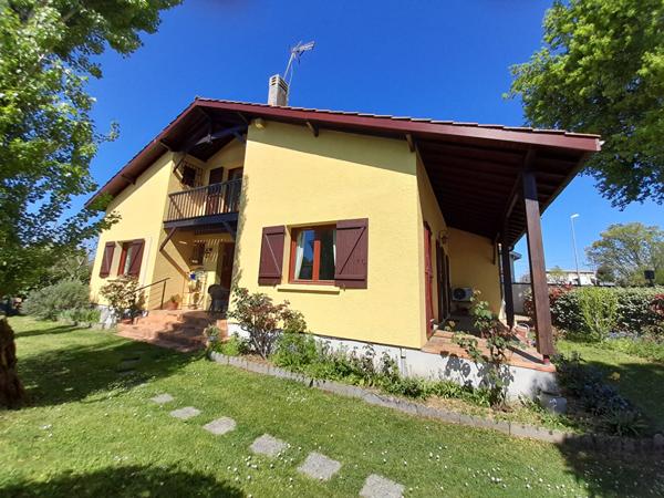 Maison Pessac avec studio indépendant