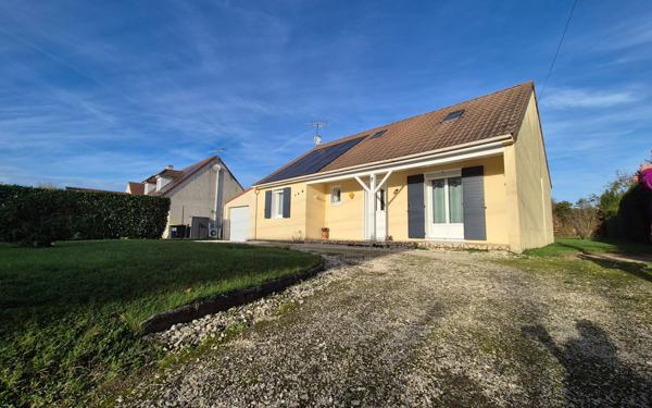 Maison à vendre    4 pièces •  Jouy-le-Châtel