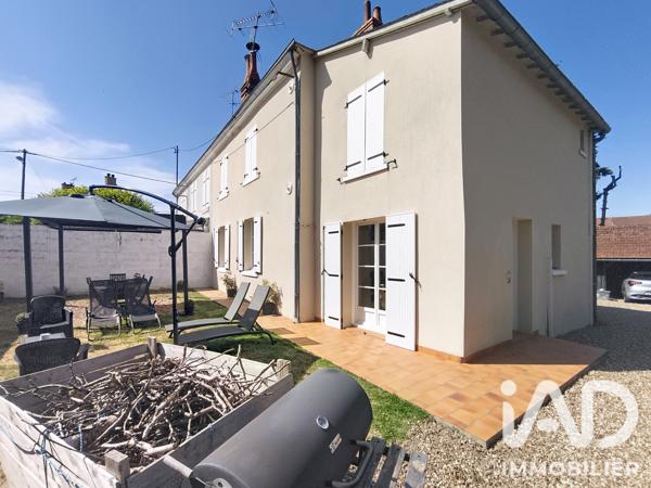 Maison à vendre 4 pièces 122 m² Saint-Christophe-en-Bazelle