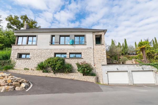 Maison Chateau Gontier Sur Mayenne 6 pièce(s) 177 m2