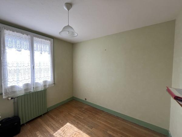 Maison 82 950 € Vierzon 4 p 71 m² DPE F