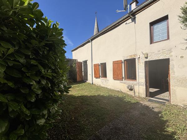 LARREY (21) Maison de village de 80m² avec terrain clôt de 350m² proche de Châtillon sur Seine Larrey (21330)