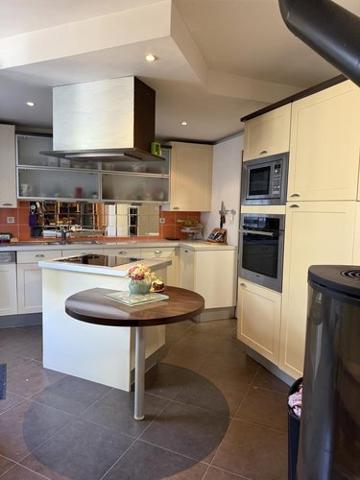 Maison à vendre à Vannes dans le Morbihan (56000), ref : 56002-1543