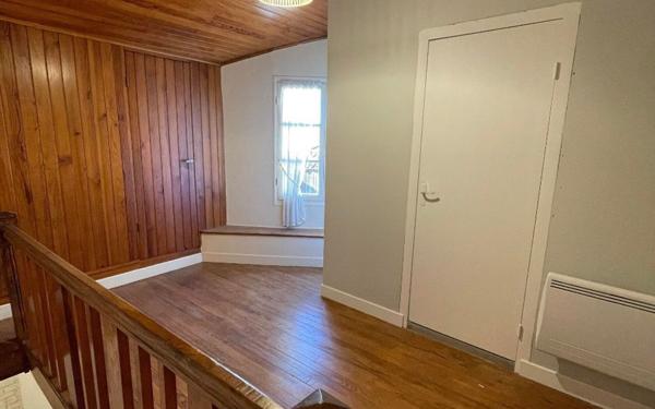 Maison à louer    3 pièces • 108 m2 Saint-Justin