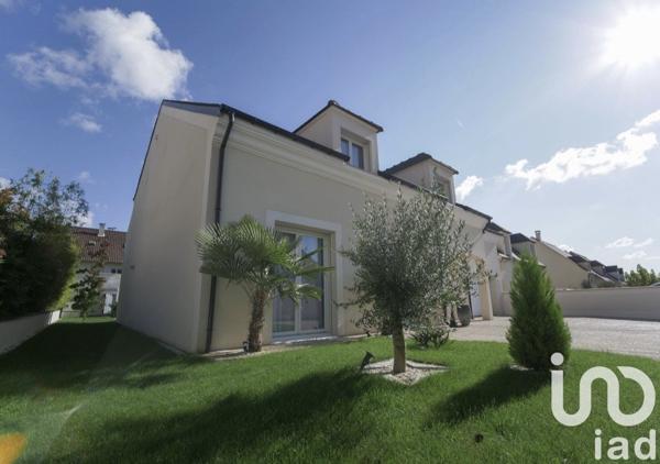 Maison à vendre 6 pièces 240 m² Fresnes-sur-Marne
