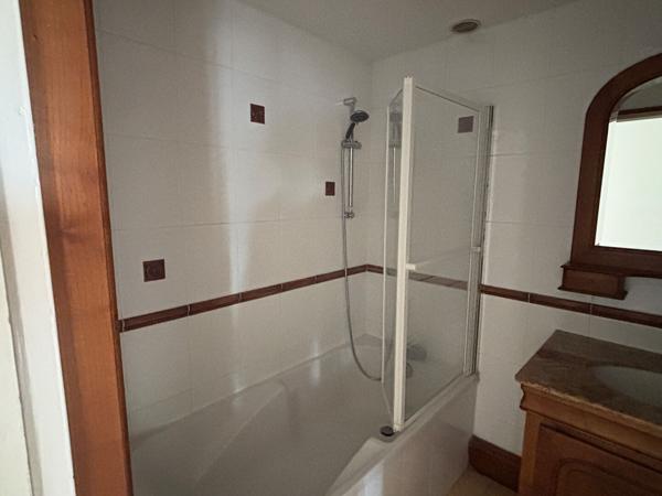 Appartement à vendre La Madeleine de 159 m2, 7 pièces