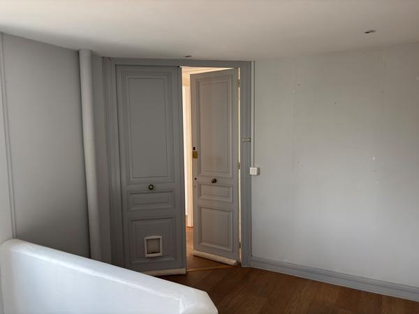 Appartement à vendre La Madeleine de 159 m2, 7 pièces