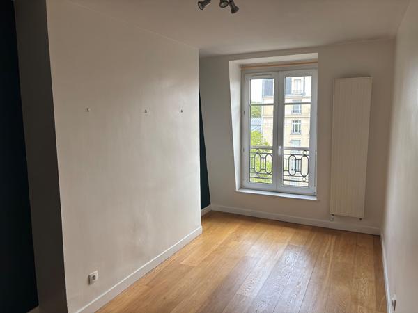 Appartement à vendre La Madeleine de 159 m2, 7 pièces