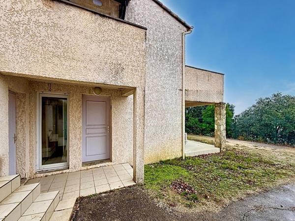 Appartement Salavas 2 pièces 30 m2