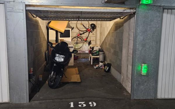 Stationnement à vendre    12 m2 Toulouse