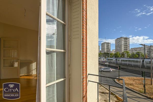 Appartement à vendre 4 pièces 98.23m² Orléans (45000)