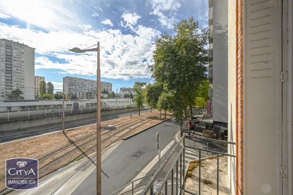 Appartement à vendre 4 pièces 98.23m² Orléans (45000)