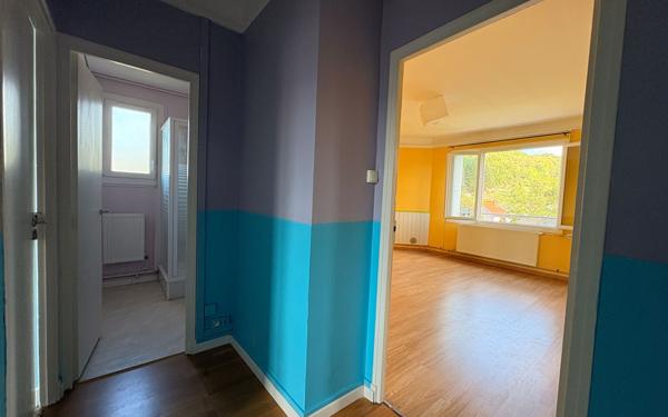 Immeuble à vendre    18 pièces •  Decazeville