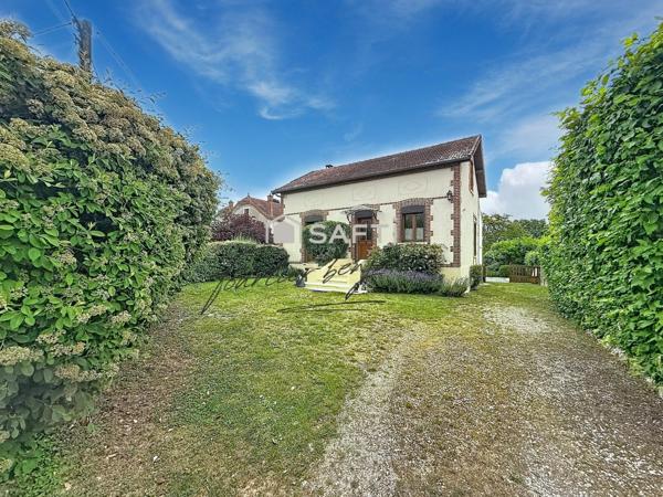 Maison familiale 3 chambres avec jardin de plus de 1 000 m²