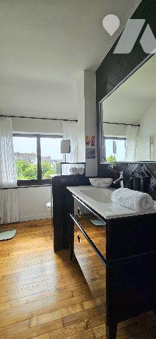 Maison de Ville - 200m de la plage - entièrement rénovée