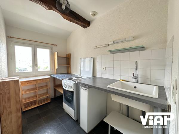 LIMOGES T3 DE 63 m² HYPER CENTRE VILLE , Limoges LIMOGES T3 DE 63 m² HYPER CENTRE VILLE , Limoges