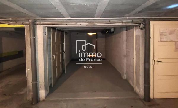 Parking / Box à vendre à Roche-sur-Yon (85000)