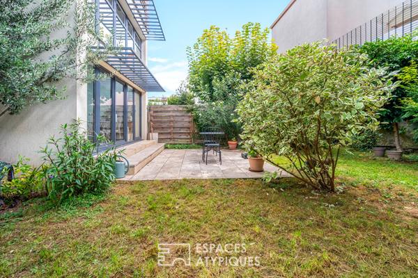Loft en duplex avec jardin bucolique en coeur de ville
