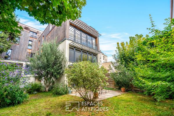 Loft en duplex avec jardin bucolique en coeur de ville