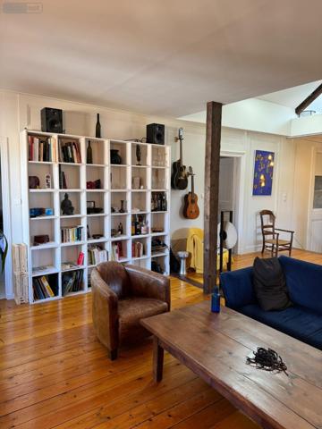 Appartement à vendre à Aix-les-Bains en Savoie (73100), ref :   
centre