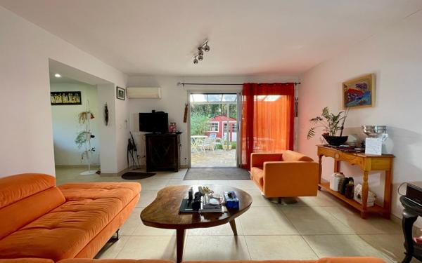 Maison à vendre    9 pièces •  Saint-Georges-d'Orques