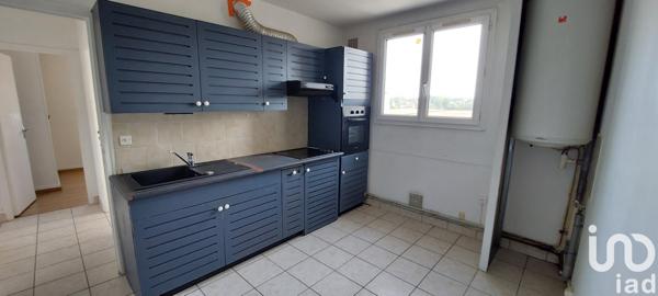 Location appartement 3 pièces 55 m² Courlon-sur-Yonne
