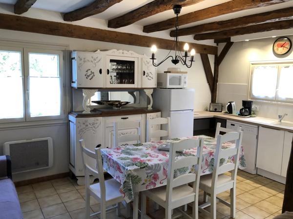Maison de 5 chambres avec potentiel de revenu près de Gourdon