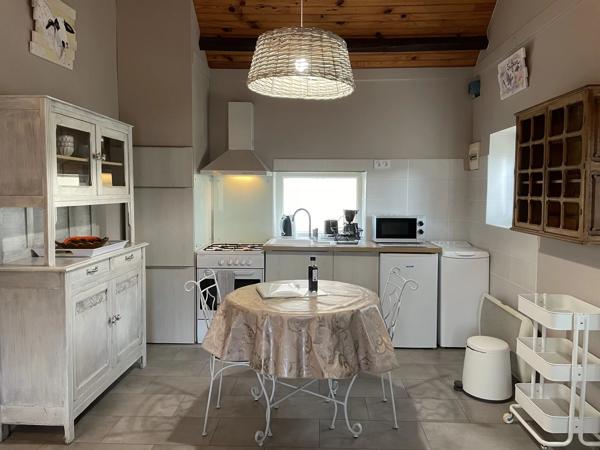 Maison de 5 chambres avec potentiel de revenu près de Gourdon