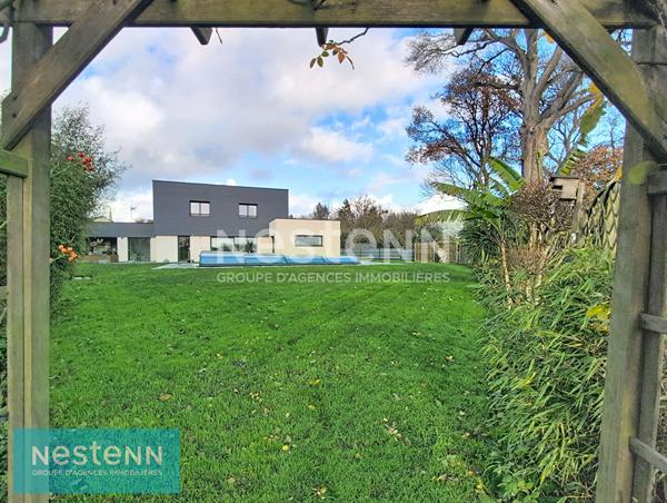 Maison Passive d'Architecte à Pommeret -174 m² - Toits Plats, Piscine & Air Sain - Proche Littoral !