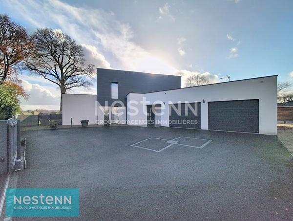 Maison Passive d'Architecte à Pommeret -174 m² - Toits Plats, Piscine & Air Sain - Proche Littoral !