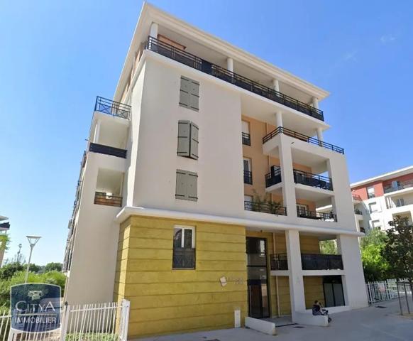Appartement à louer 2 pièces 39.6m² Toulon (83100)