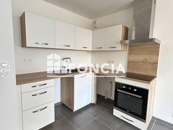 Location Appartement 2 pièces 40.25 m² - 58/72/86/115 ( EX110) RUE DU CANNIER Le Lavandou 83980