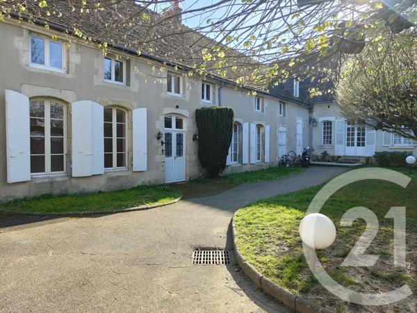 Appartement F2 à vendre  4 pièces - 82 m2 COSNE COURS SUR LOIRE - 58