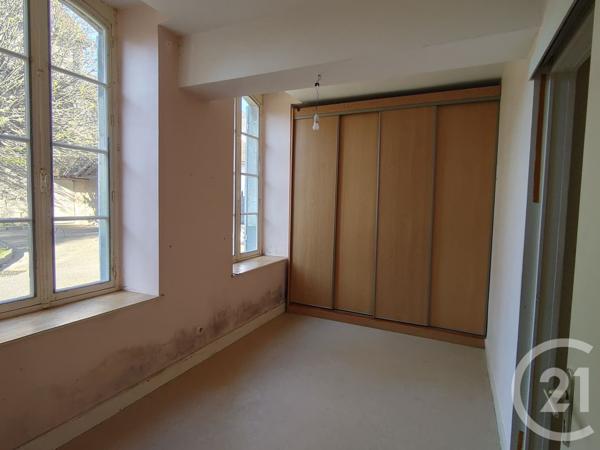 Appartement F2 à vendre  4 pièces - 82 m2 COSNE COURS SUR LOIRE - 58